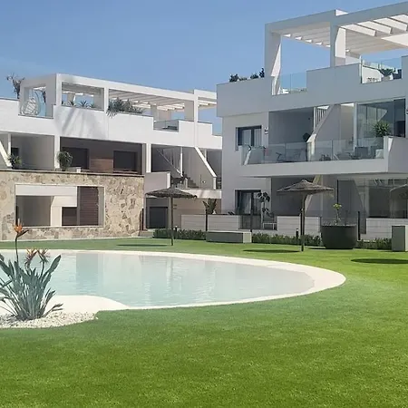 Modern Met Prettig Interieur In Omgeving Balcones Daire Torrevieja