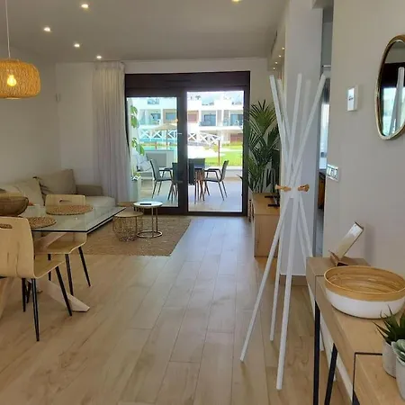 Daire Modern Met Prettig Interieur In Omgeving Balcones Torrevieja