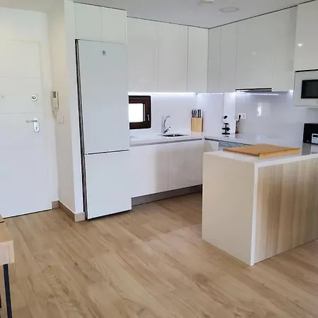 Modern Met Prettig Interieur In Omgeving Balcones Daire